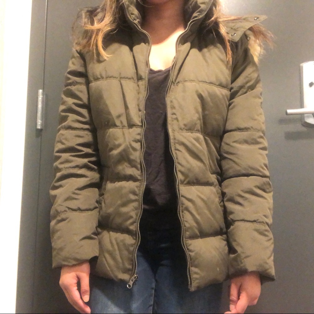 Old Navy Army Green Puffer Jacket